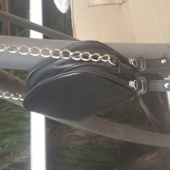 ❤JESSICA SIMPSON Black Crossbody - Picture 3 of 10